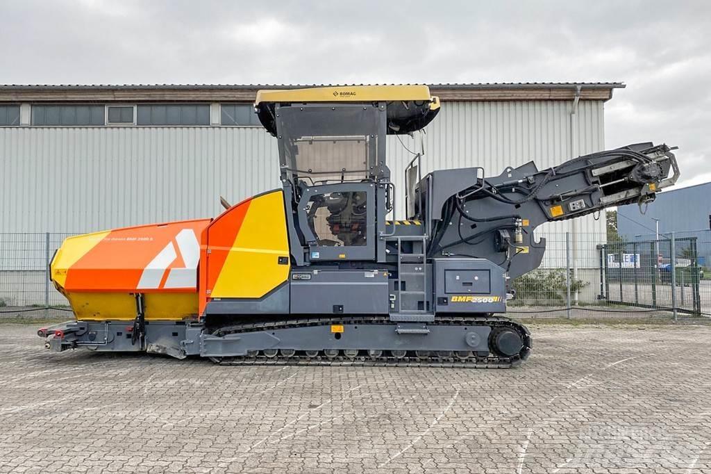 Bomag BMF 2500 S Rozściełacze do asfaltu