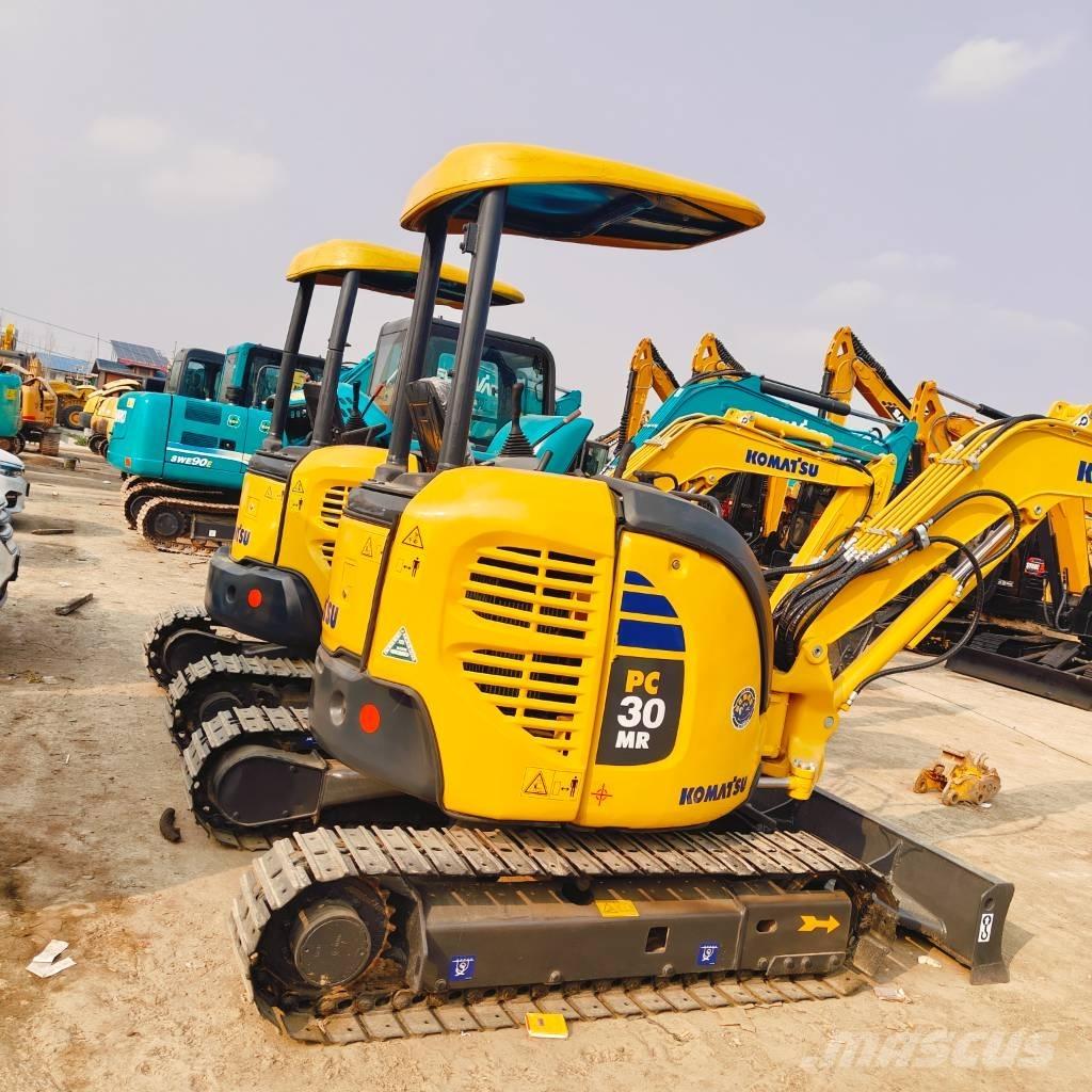 Komatsu PC30MR Minikoparki