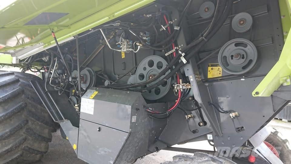 CLAAS Tucano 320 Kombajny zbożowe