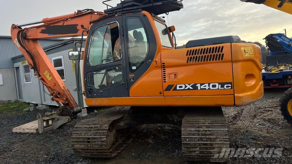 Doosan DX 140 Koparki gąsienicowe
