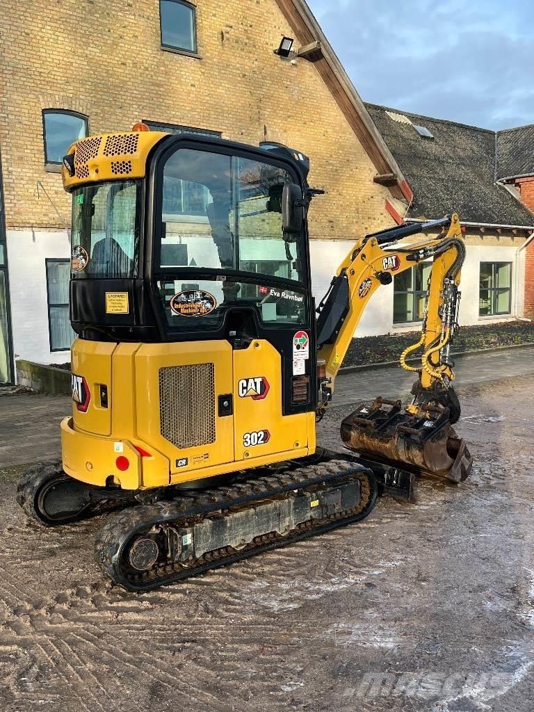CAT 302 Minikoparki
