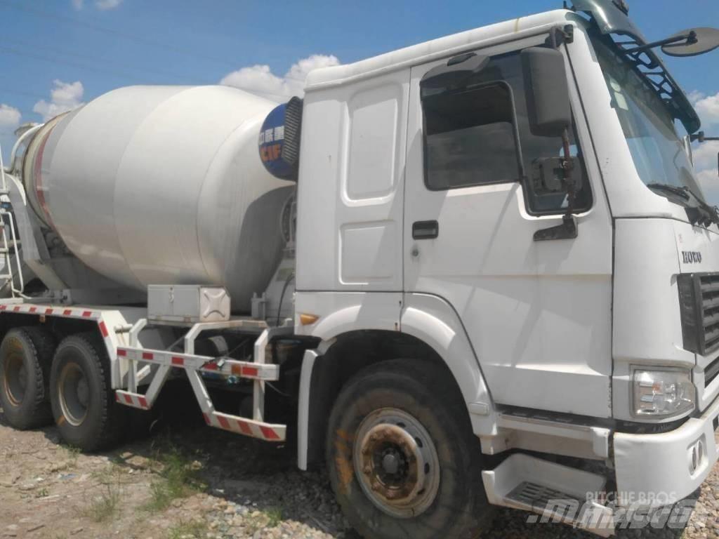 Howo 搅拌车 750 Betoniarki i gruszki