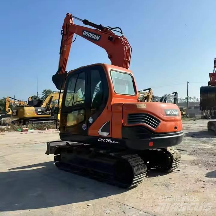Doosan DX75-9C Midikoparki  7t - 12t