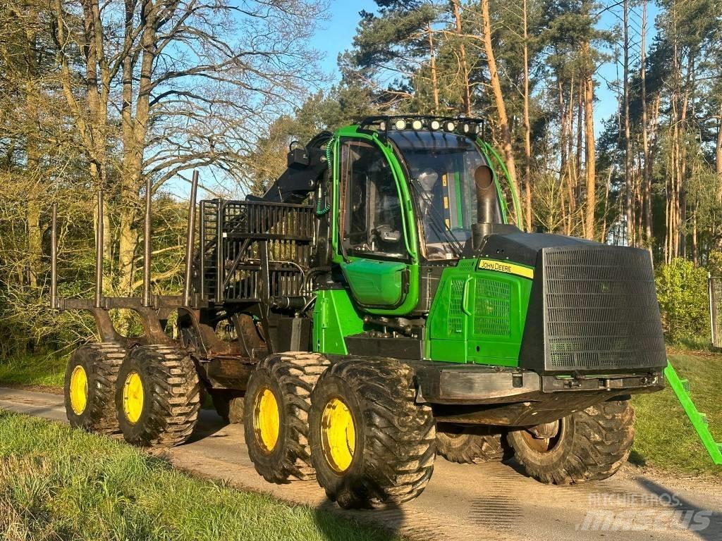 John Deere 1210 E Forwardery