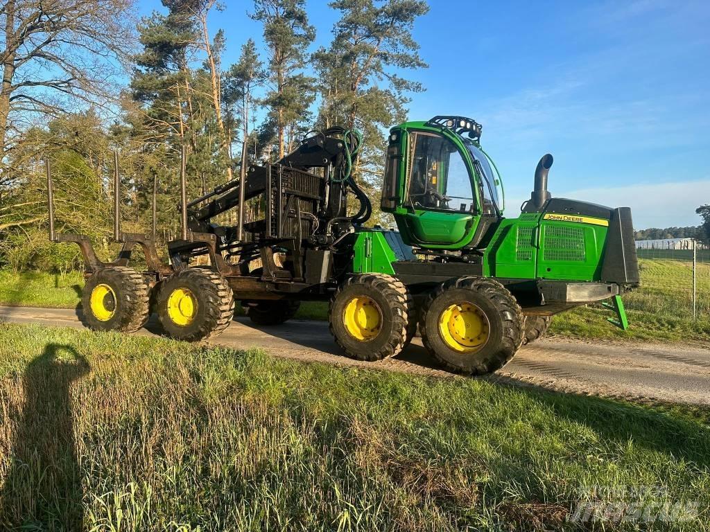 John Deere 1210 E Forwardery