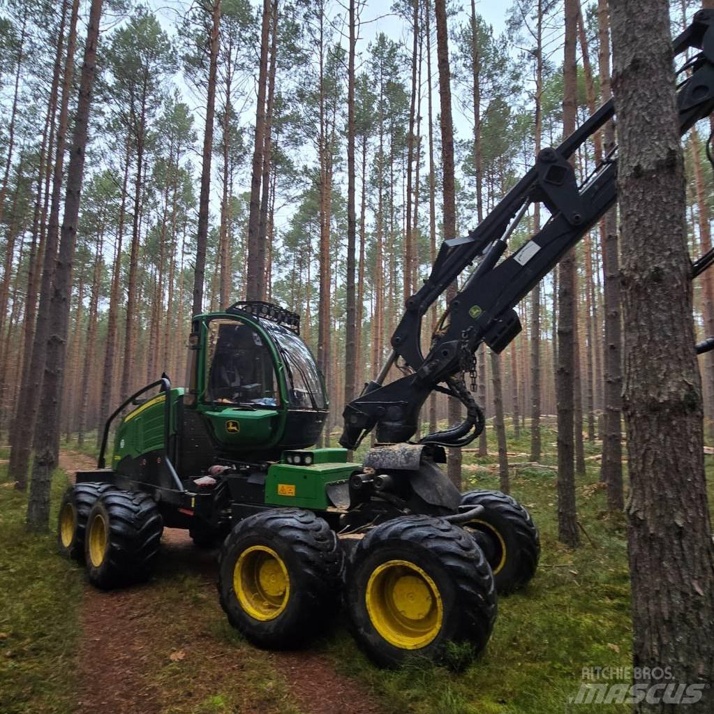 John Deere 1270E Harwestery