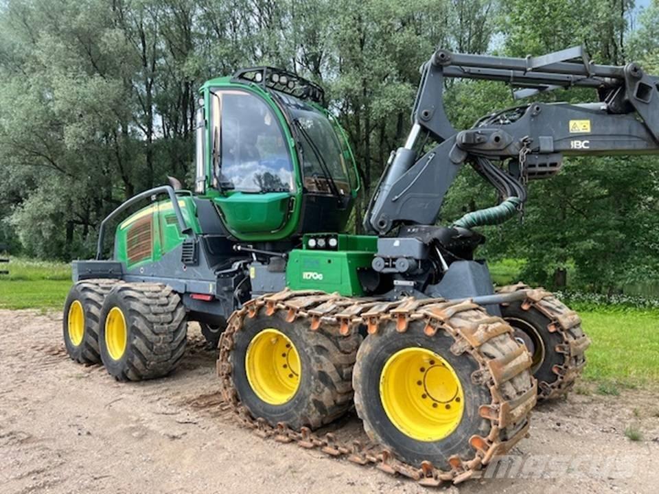 John Deere 1170 G Forwardery