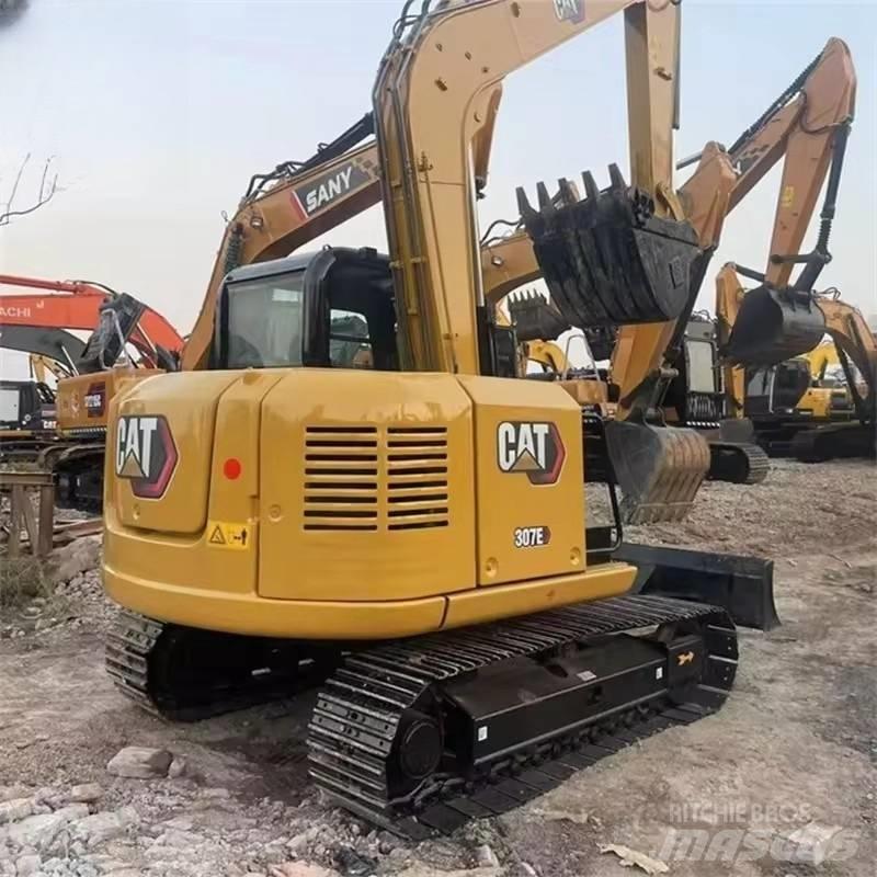 CAT 307 Koparki gąsienicowe