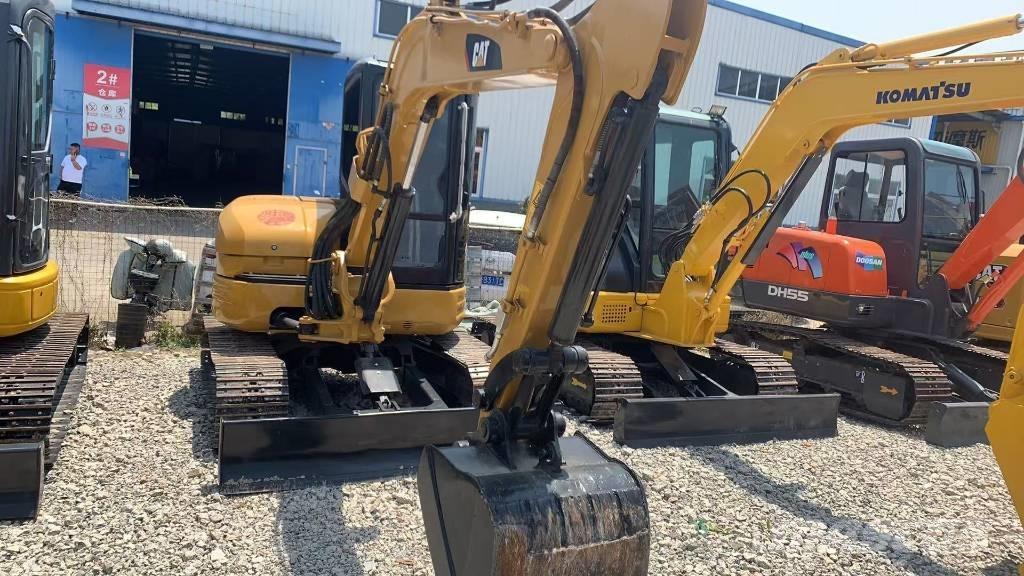 CAT 304 CR Minikoparki