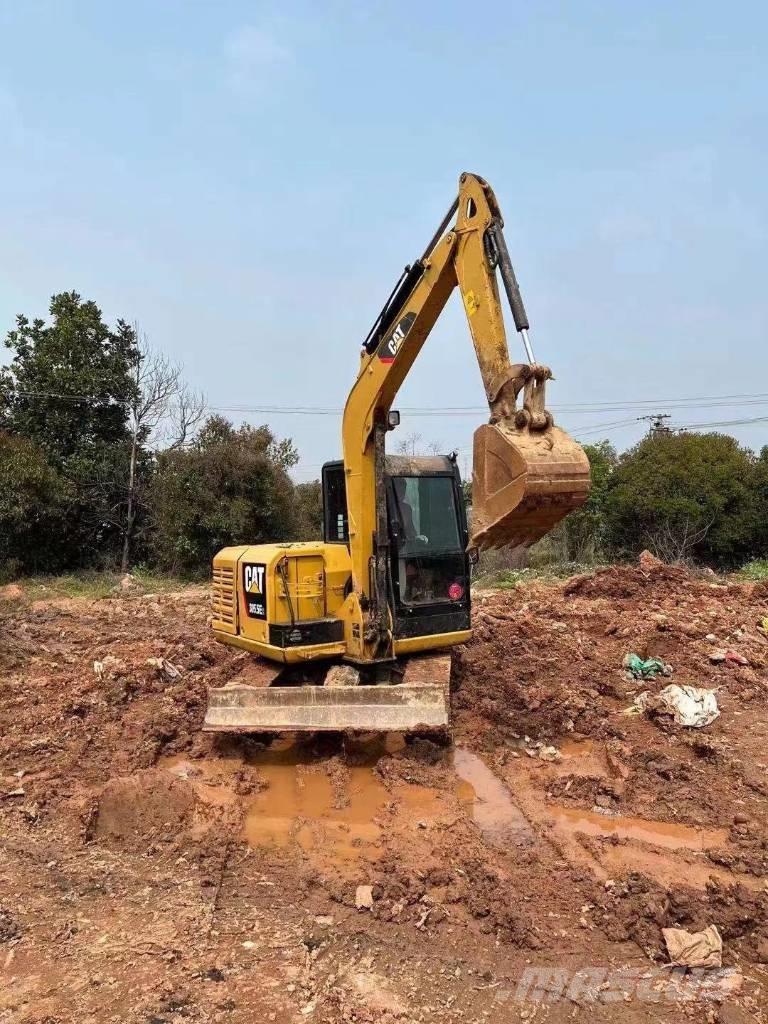 CAT 305.5E Minikoparki