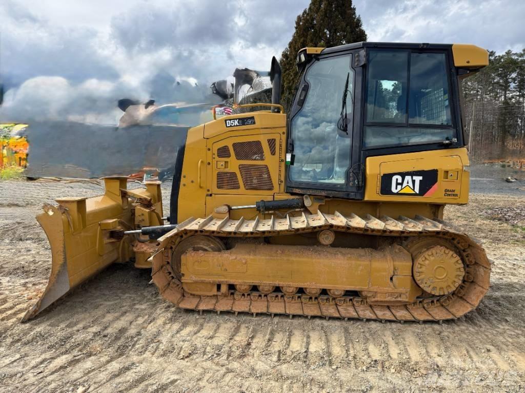 CAT D 5 K 2 LGP Spycharki gąsienicowe