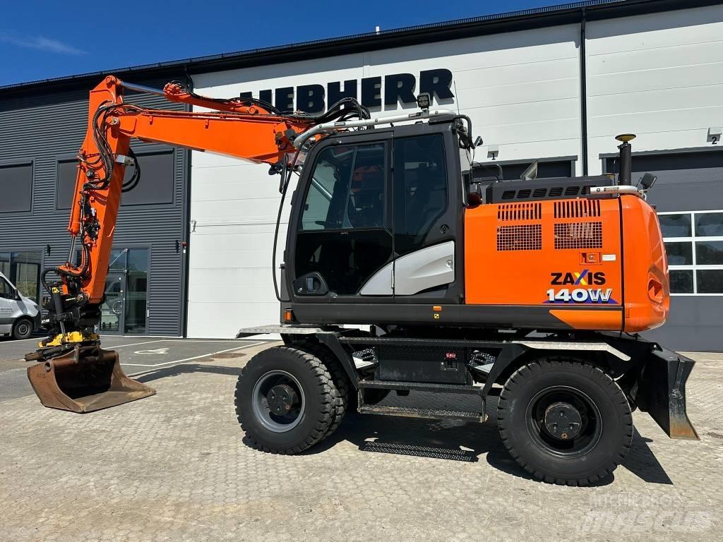 Hitachi ZX 140 W-6 Koparki kołowe