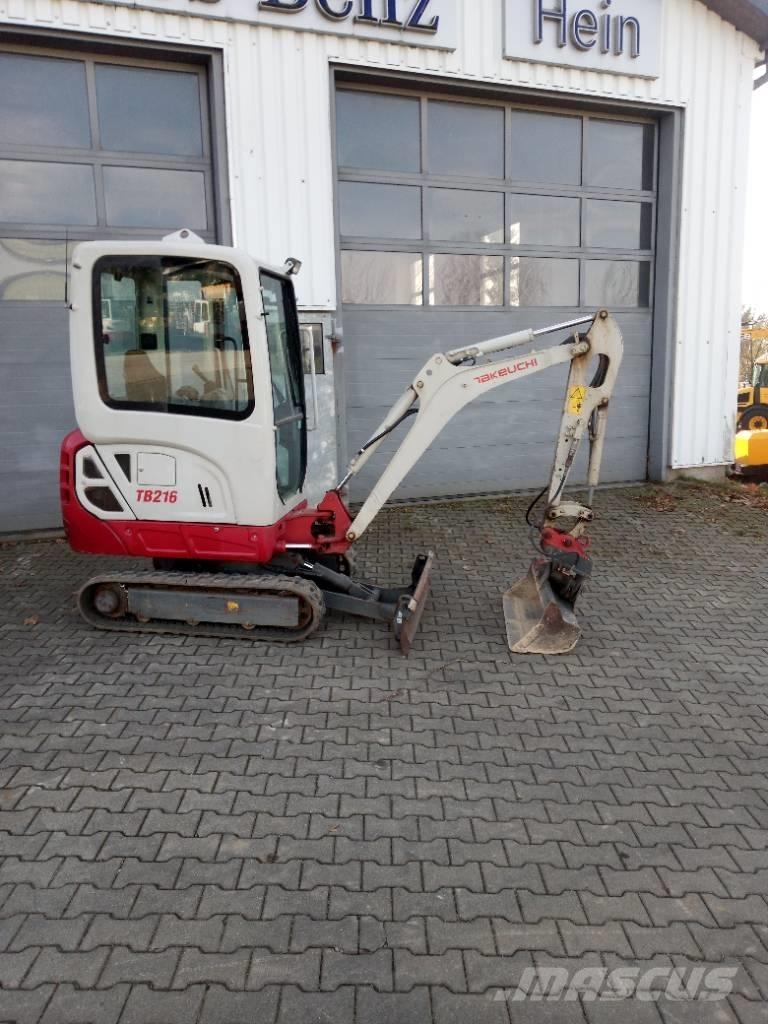 Takeuchi TB 216 Minikoparki