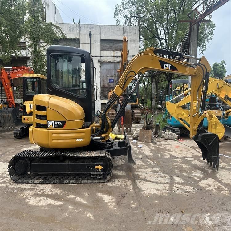 CAT 303.5 E Minikoparki