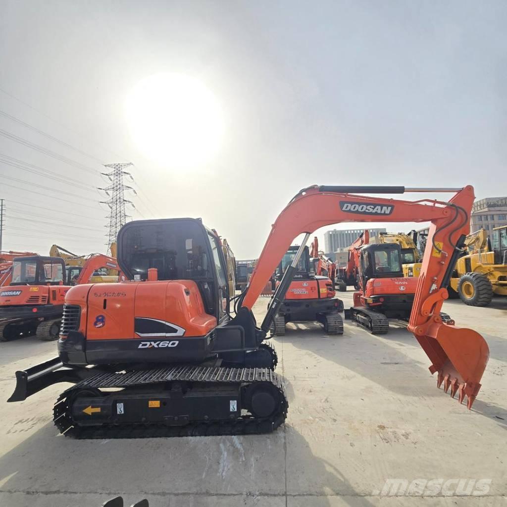 Doosan DX 60 Minikoparki