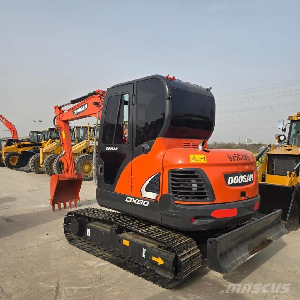Doosan DX 60 Minikoparki