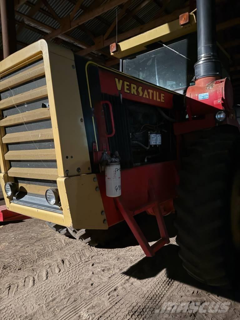 Versatile 835 Ciągniki rolnicze