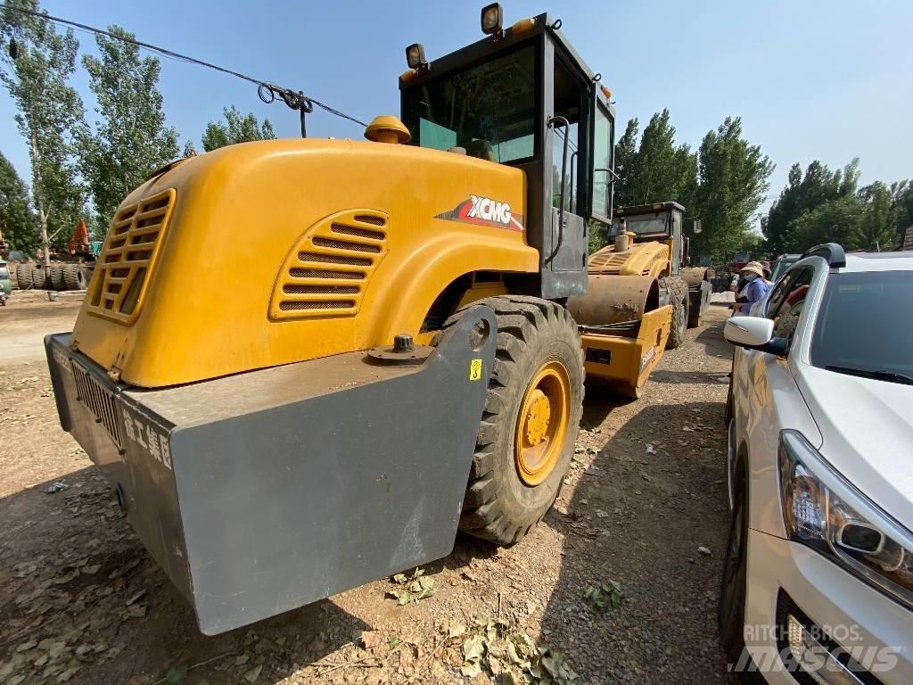 XCMG XSM220 Walce jednobębnowe