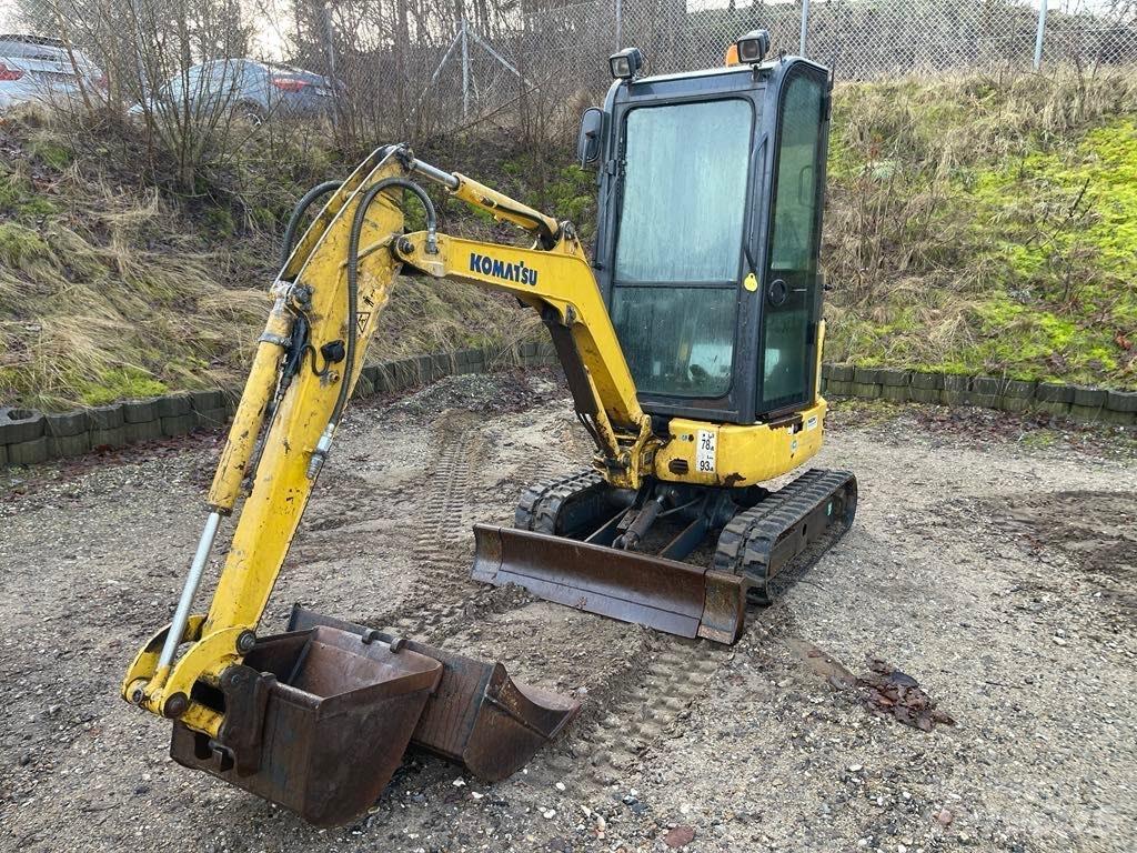 Komatsu PC 16 R-3HS Minikoparki