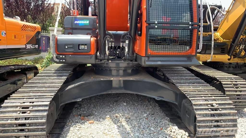 Doosan DX300LC-9 Koparki gąsienicowe