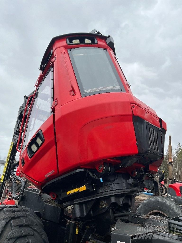 Komatsu 911 Harwestery