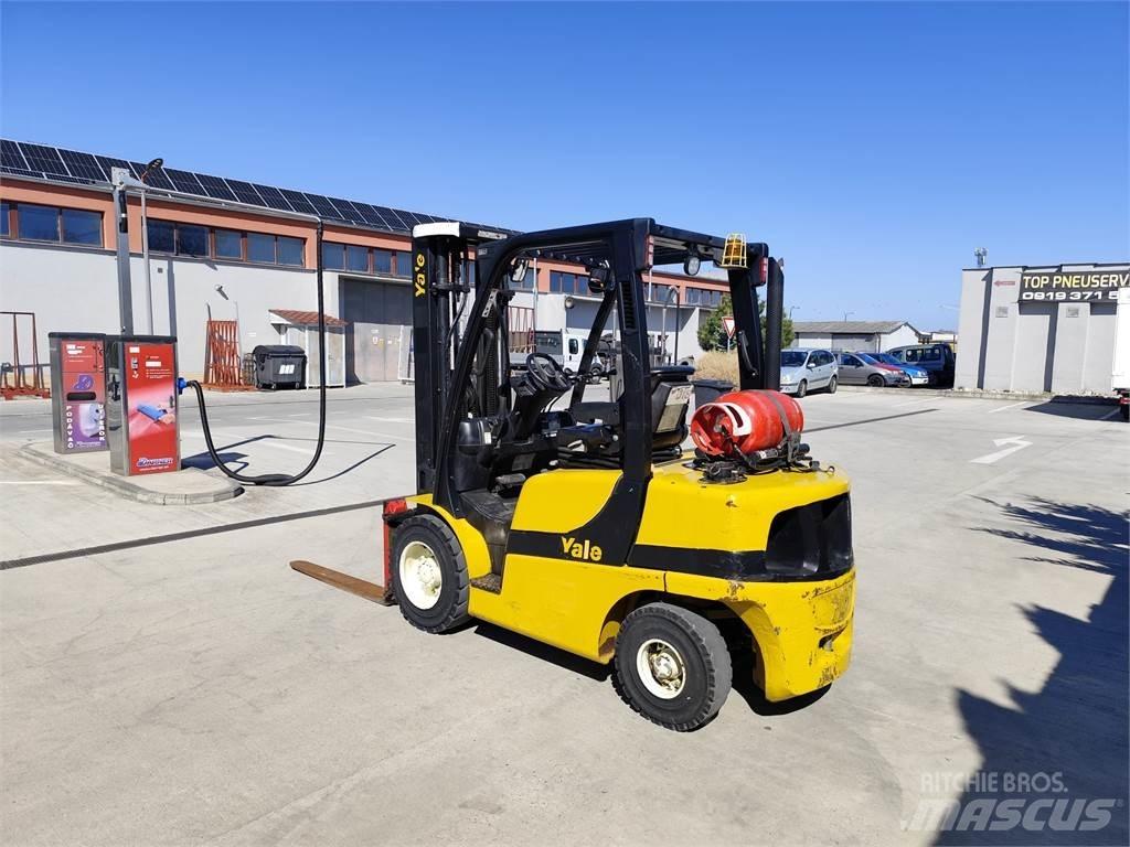 Yale GLP30VX Wózki LPG