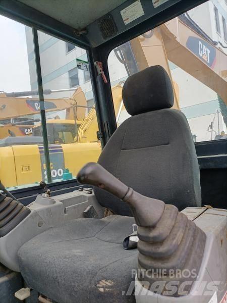 Kobelco SK 60 Koparki gąsienicowe
