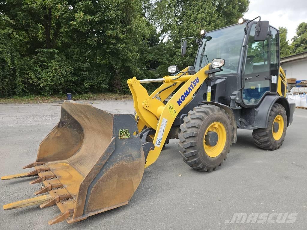 Komatsu WA 70 M-8 Ładowarki kołowe