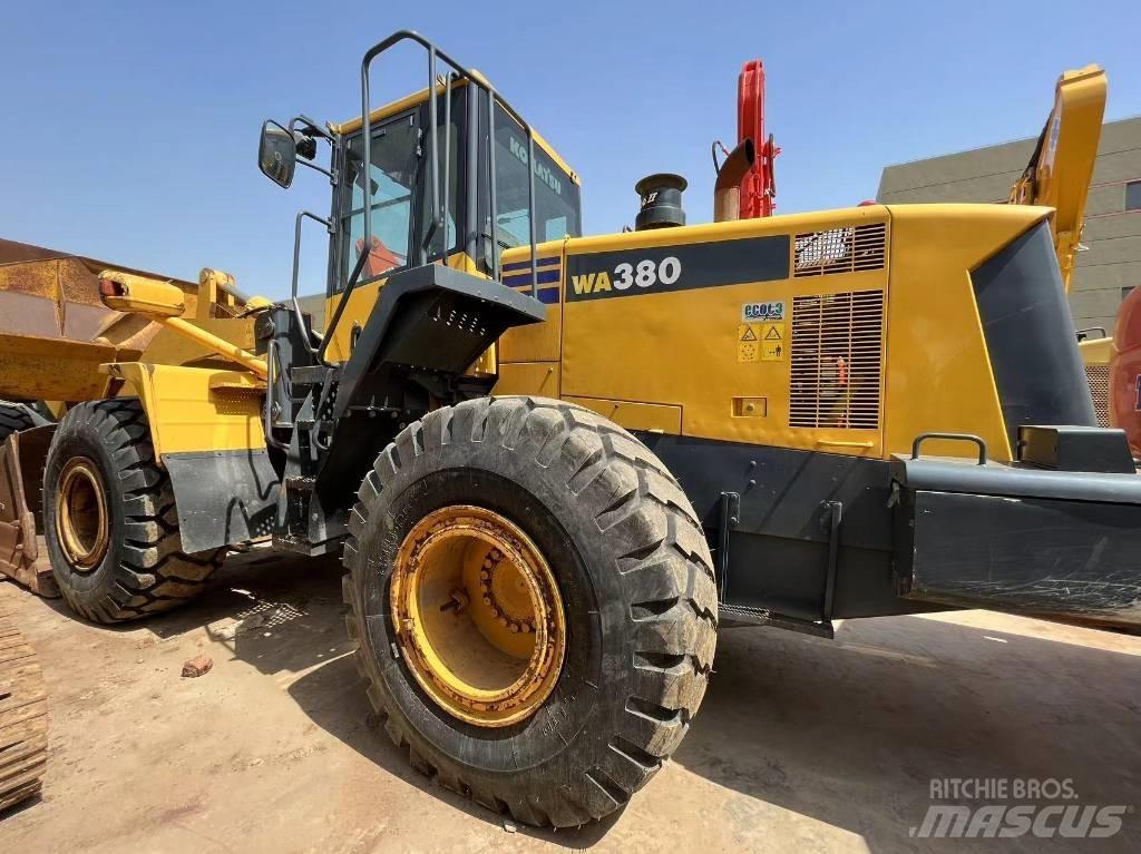 Komatsu WA 380 Ładowarki kołowe
