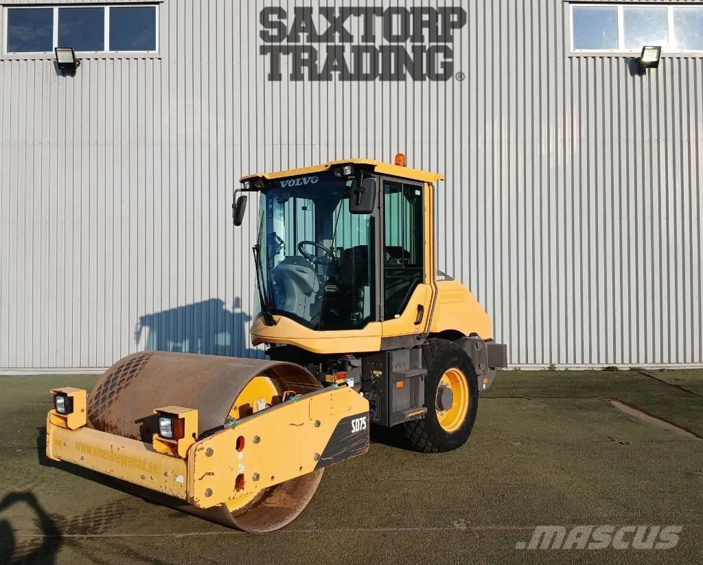  ''SÅLD'' Volvo SD75, Vält Walce jednobębnowe