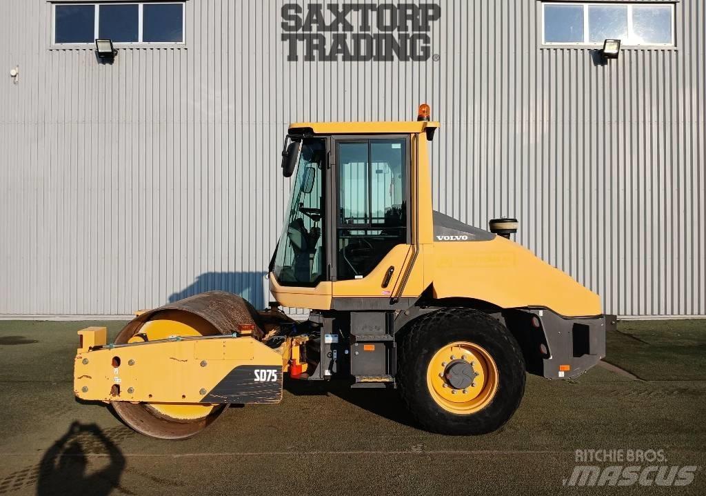 Volvo SD75, Vält Walce jednobębnowe