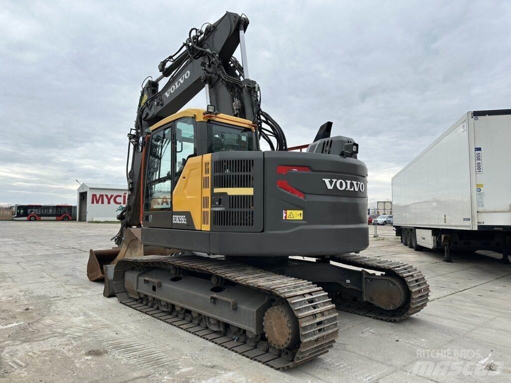Volvo ECR235EL Koparki gąsienicowe