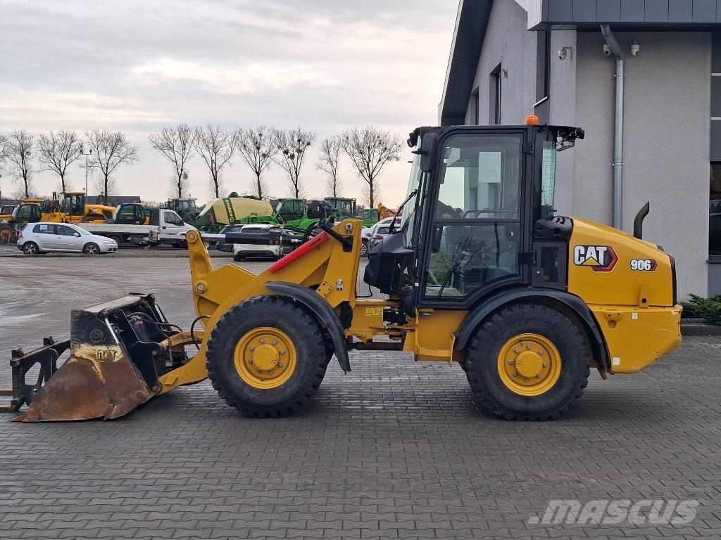 CAT 906 Ładowarki kołowe