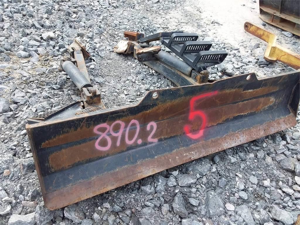 Valmet 890 Inne akcesoria