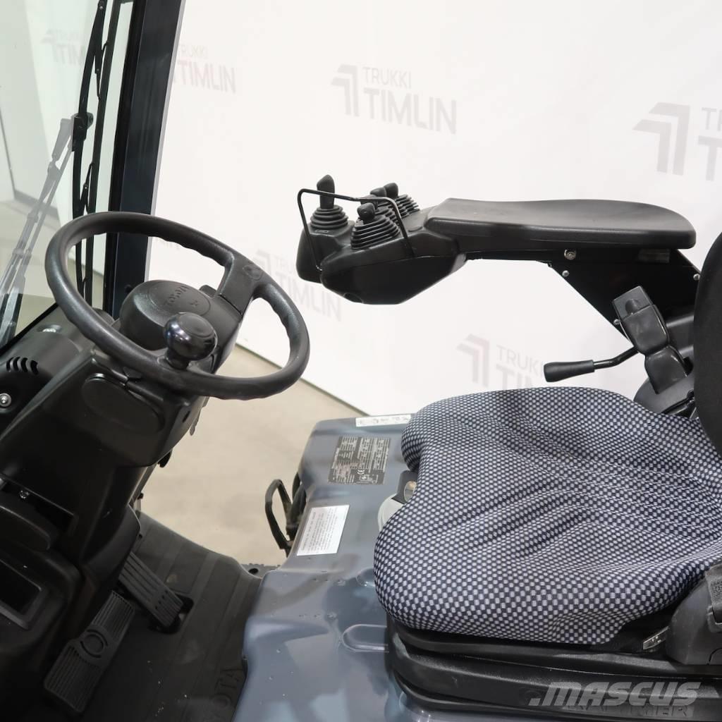 Toyota 8FBM20T Wózki elektryczne