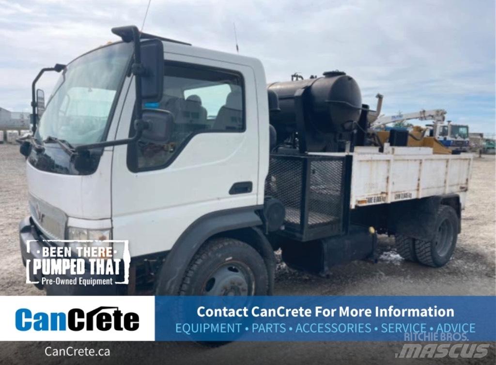 International CF600 Samojezdne pompy do betonu