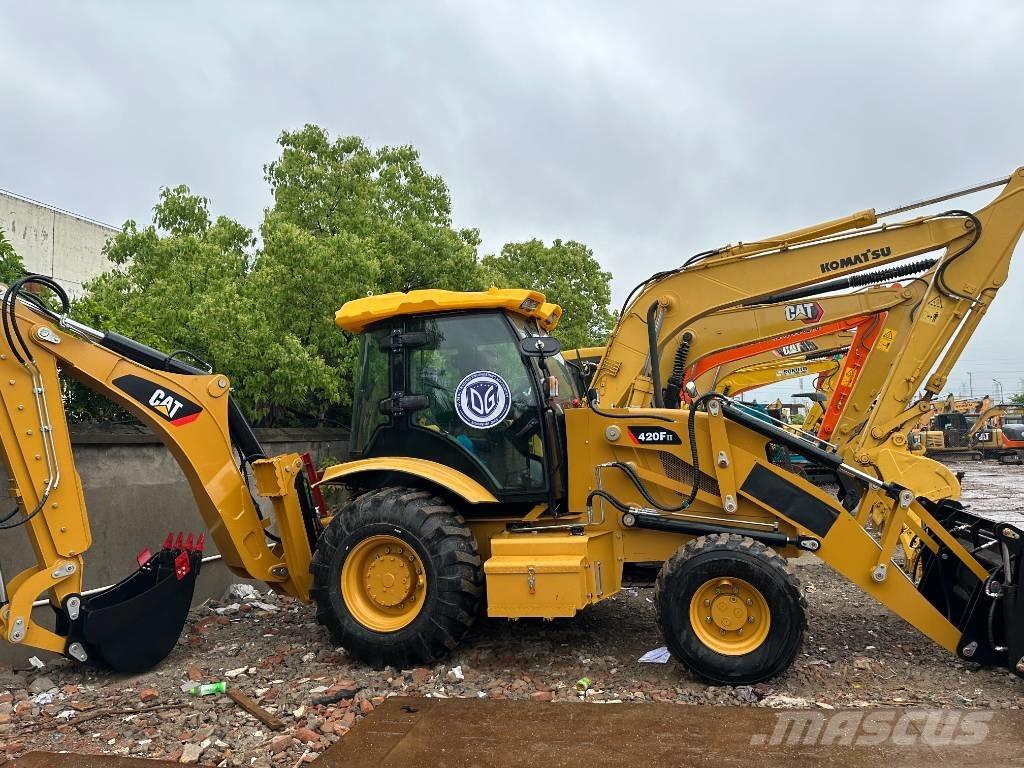CAT 420 F Koparko-ładowarki