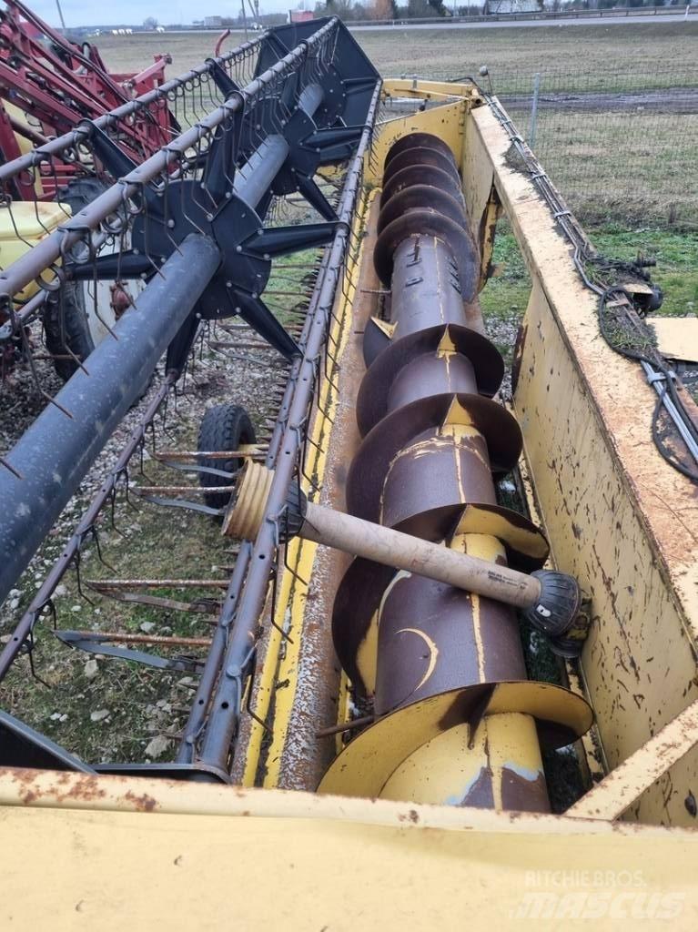 New Holland TX 36 Kombajny zbożowe