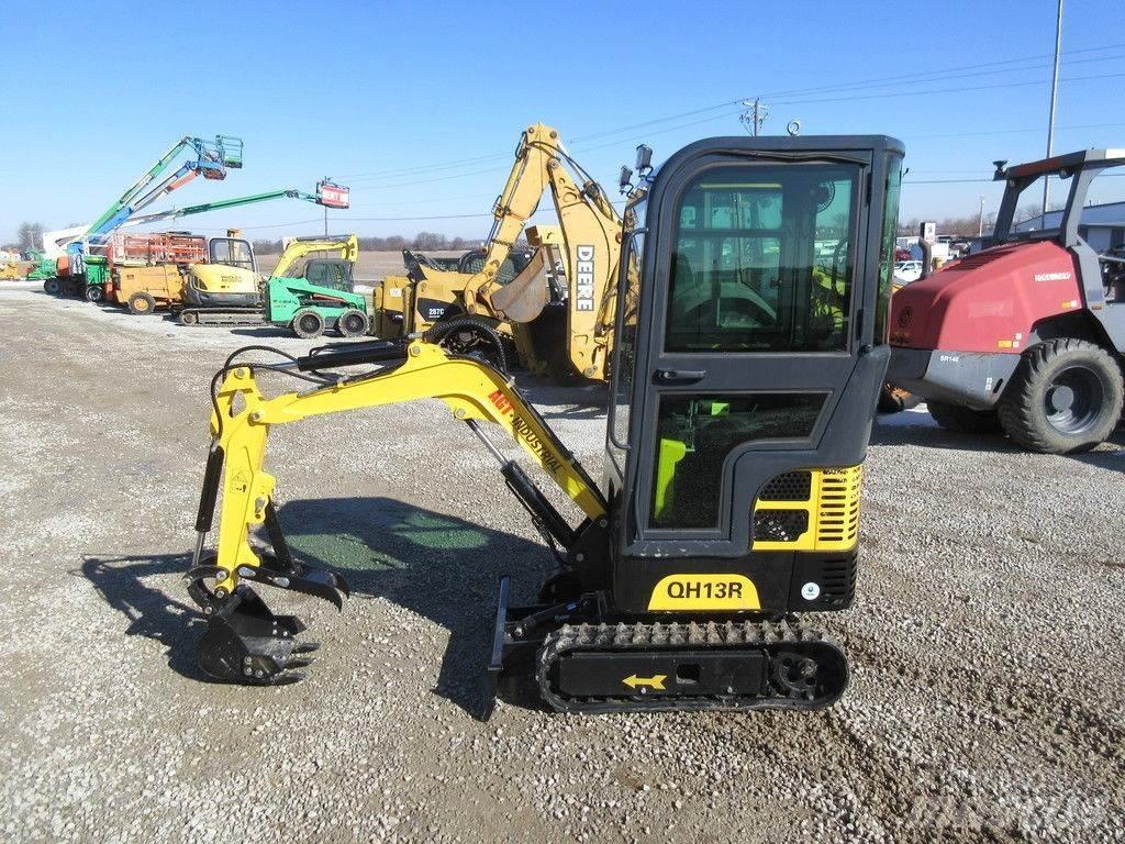 AGT QH13R Minikoparki