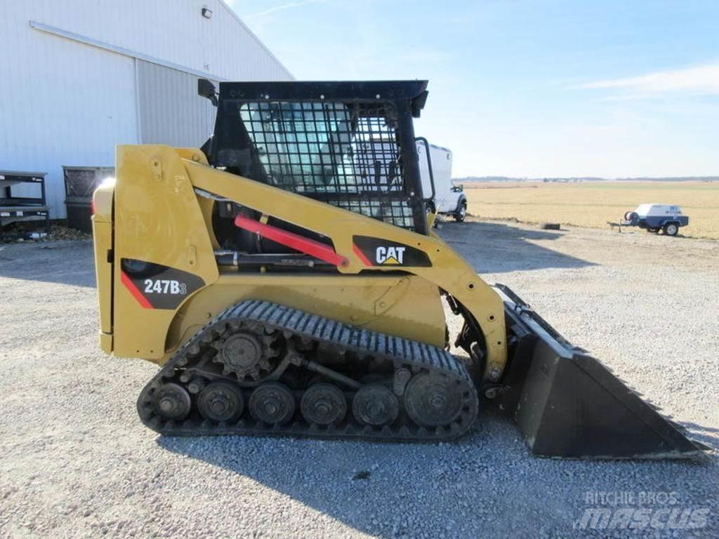 CAT 247B3 Maszyny budowlane - Inne