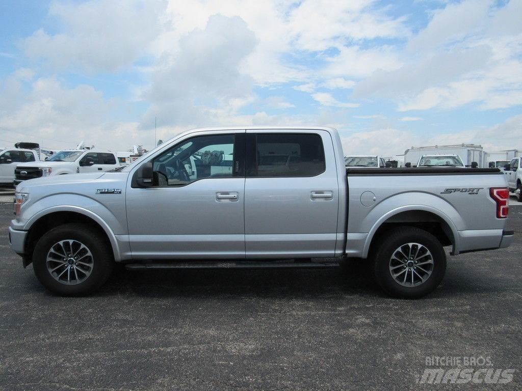 Ford F-150 Pick-upy / Pojazdy z otwieranymi burtami