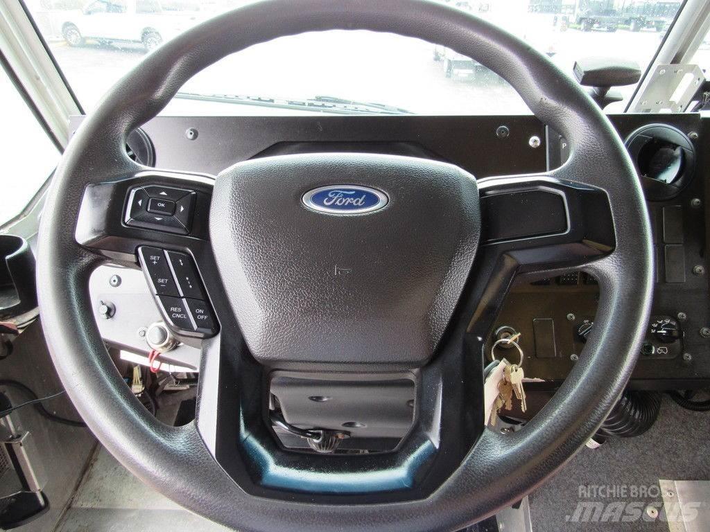 Ford F-59 Samochody ciężarowe ze skrzynią zamkniętą