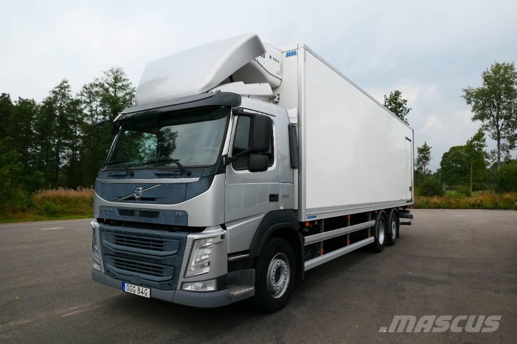 Volvo FM 330 6x2*4 Chłodnie samochodowe