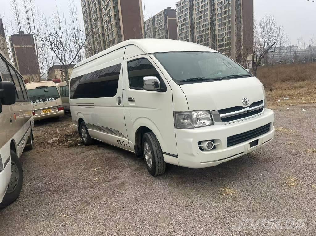 Toyota Hiace Autobusy międzymiastowe