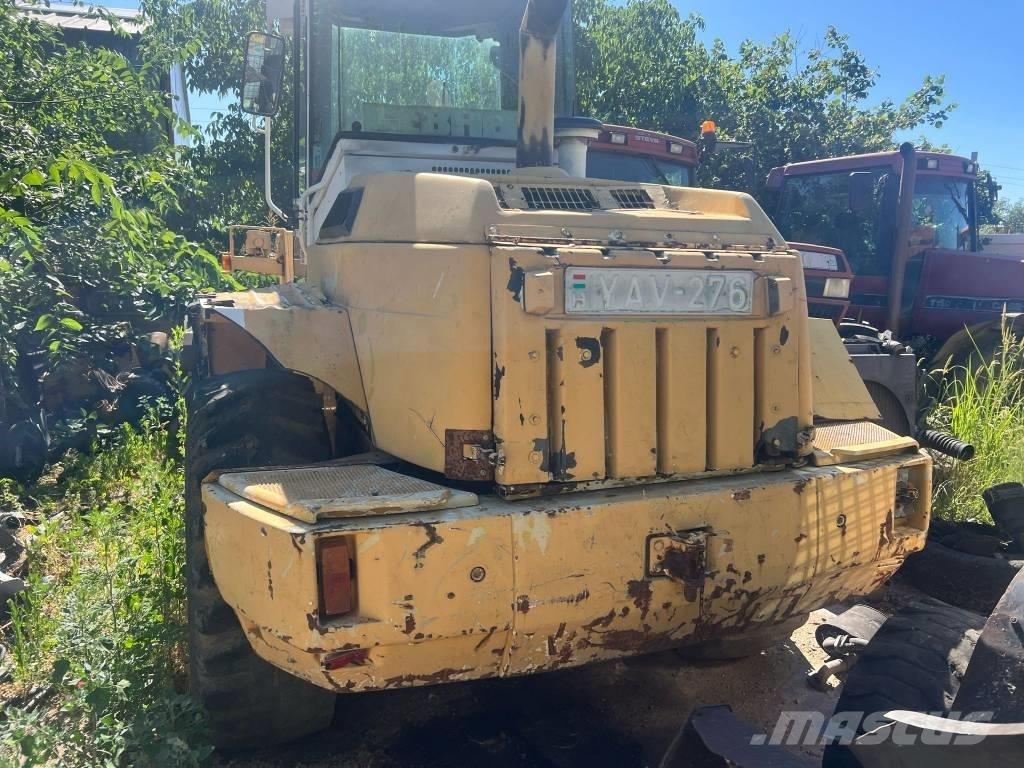 Liebherr 522 Ramy i zawieszenie