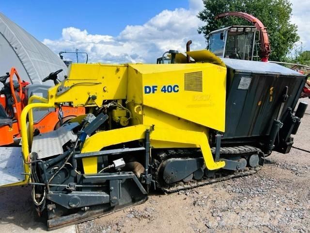 Demag DF 40 C Rozściełacze do asfaltu