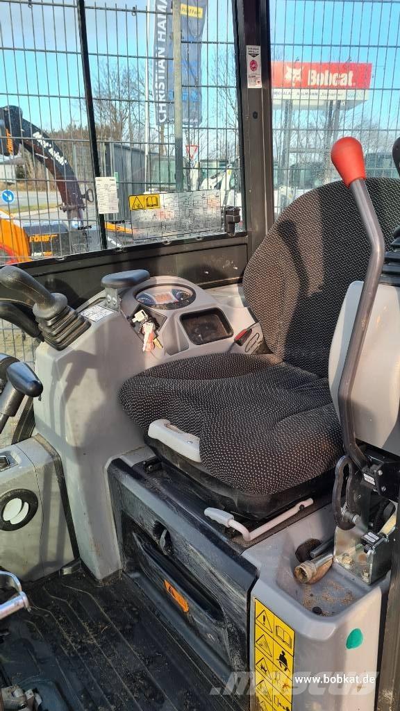 Bobcat E 17 Minikoparki