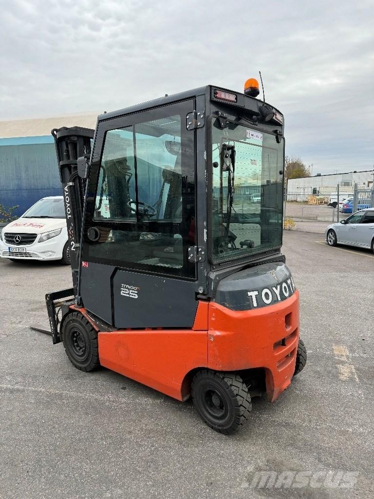 Toyota 8FBMKT25 Wózki elektryczne