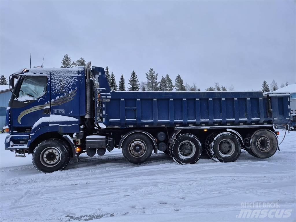 Sisu E12M 480 10X4 Pojazdy do transportu samochodów
