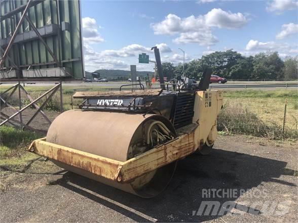 Hyster C627B Walce jednobębnowe